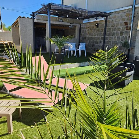 Gites Ma&Lia Sud Ardeche Saint-Étienne-de-Fontbellon Екстериор снимка